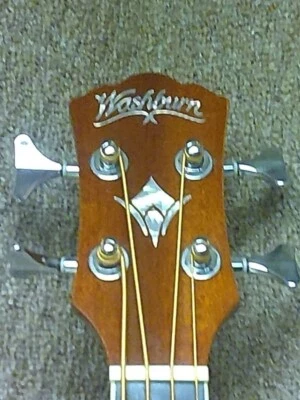 Bajo eléctrico acústico Washburn AB5/K-A serie S17081937 Foto 1 de 4
