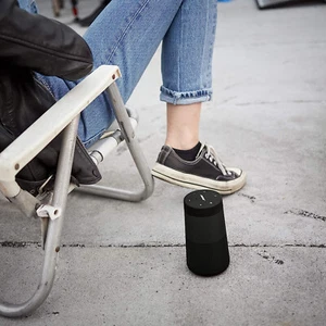 Premium Bose SoundLink Revolve Portable Bluetooth Speaker –Water Resistant - Picture 1 of 6