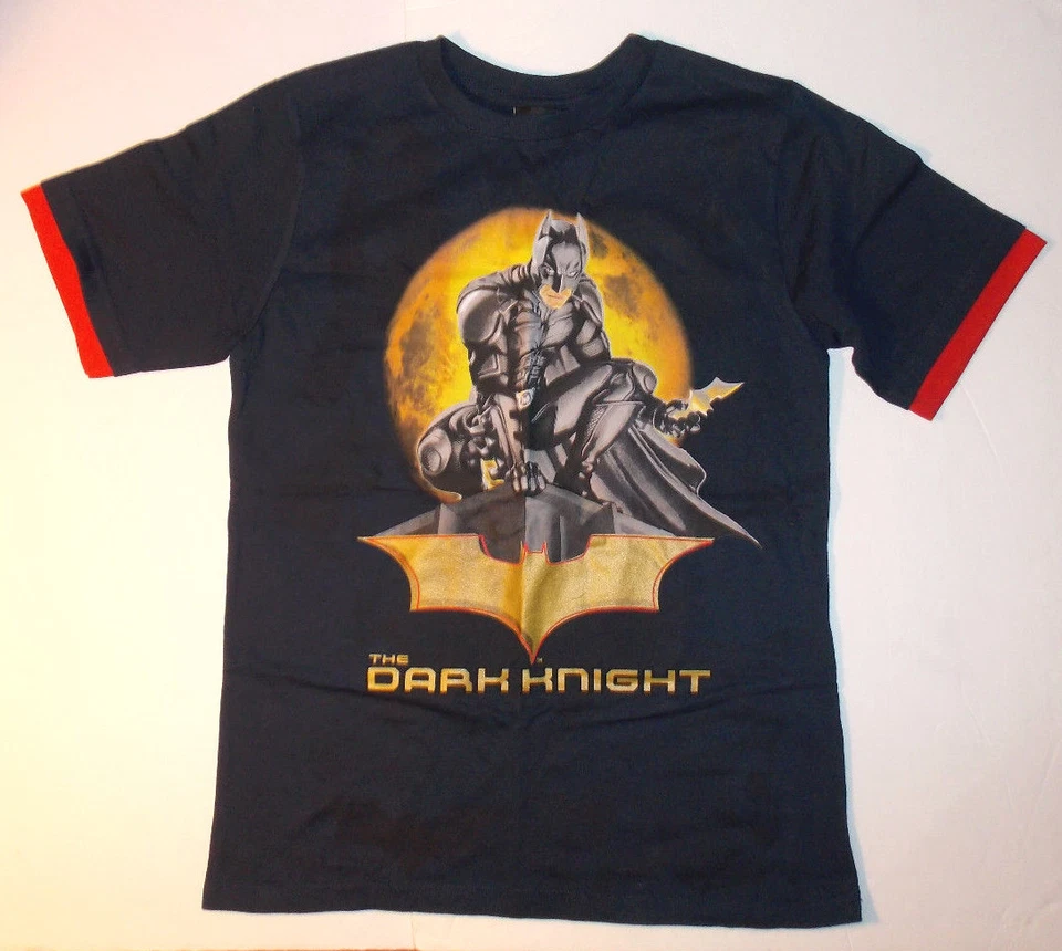 Camiseta The Dark Knight Batman Meninos Azul Escuro Tamanho Extra Grande 14-16 Nova Com Etiqueta - Imagem 1 de 1