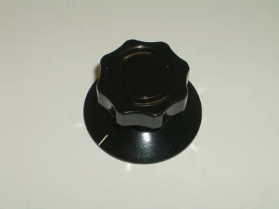 GC 4104 CHICAGO DAKAWARE 1-1/8" SKIRTED FLUTED RADIO DIAL KNOB 1PC COLLINS 75A-4 - Image 1 of 4