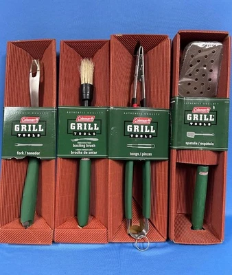 Juego de 4 herramientas de parrilla Coleman “nuevas” - espátula - cepillo para basar - tenedor - pinzas Foto 1 de 4