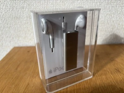 NEW Sealed Apple iPod Shuffle 3rd Gen 2GB Silver A1271 MC306J/A - Image 1 of 4