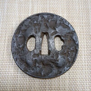 Japanese Antique Tsuba of Katana Samurai Sword Guard Iron Rare Design 76-B88 - Picture 1 of 9