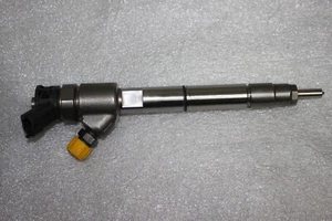 1 x Iniettore IVECO 0445111068 5802574033 DD161 - Foto 1 di 4