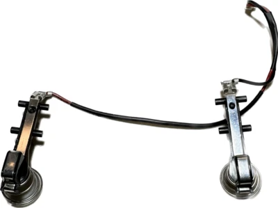 ~ Roomba i1 i3 i4 i5 i6 i7 i8 Automatic Dirt Disposal Charging Contacts Metal - Image 1 of 4