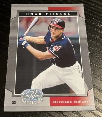 2001 Leaf Certified Materials Omar Vizquel #100 - Image 1 of 2