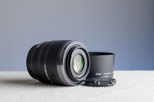 Beautiful Nikon Nikkor VR 30-110mm f/3.8-5.6  lens in a mint condition (Nikon 1)