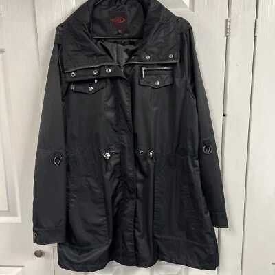 Yoki Women’s Black tech jacket. size 1X removable, hood ,Wind/Water Resistant - Image 1 of 4