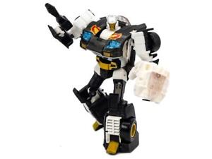 Transformers Generations Selects ~ RICOCHET AKA "STEPPER" FIGURE ~ Deluxe Class