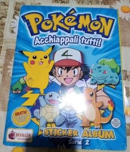 ALBUM FIGURINE Pokemon 2° Serie 2000 COMPLETO +Poster Completo Vedi Foto Raro - Foto 1 di 24