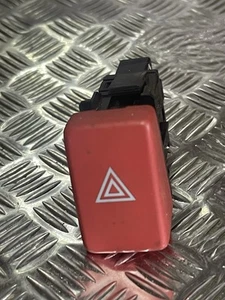 HONDA ACCORD 2006 2.0 EX I-VTEC 5DR HAZARD SWITCH WITH AIR VENTS - Picture 1 of 3