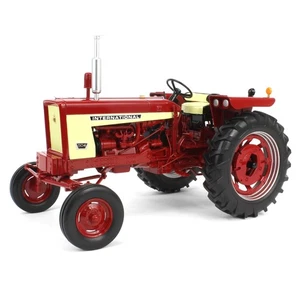 1/16 IH Farmall 504 Tractor w/ Wide Front & Rear Wheel Weights SpecCast ZJD1954 - Picture 1 of 5