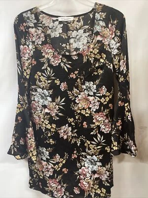 Vestido recto manga acampanada floral The Vanity Room, cuello redondo pequeño nuevo Foto 1 de 4