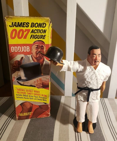 1966 GILBERT ODD JOB WITH BOX james  bond Uncle Honey West Moon Mcdare Vintage Cover