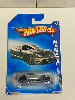 Dodge Viper 2009 Hot Wheels Dream Garage '09 #01/10 2006 plateado y gris nuevo en paquete Foto 1 de 4