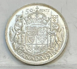 CANADA 1938 HALF DOLLAR 50 CENTS MINT CONDITION Faint Centre REV aUNC/UNC - Picture 1 of 2
