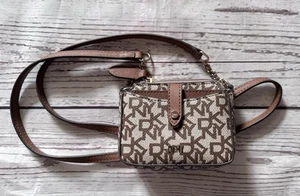 DKNY Thomasy Micro Mini Women Monogram Medium Brown Chain Crossbody Bag Perfect - Picture 1 of 13