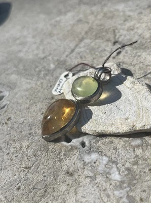 Colgante hecho a mano de plata de ley 925 prehnita y citrino Foto 1 de 4