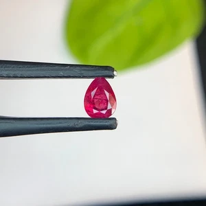 0.56 CT Natural Red Ruby Pear Shape Loose Gemstone From Afghanistan - Picture 1 of 12