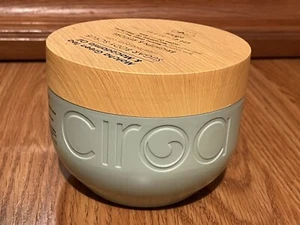 Ciroa Matcha Green Tea & Macadamia Nut Sugar Body Scrub Brighten Restore 21.2 Oz - Picture 1 of 3