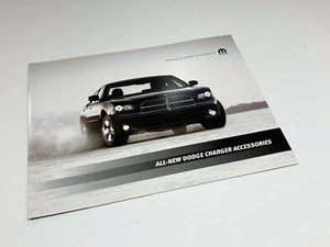 Folleto de accesorios para cargador Mopar 2005-2010 - Imagen 1 de 1