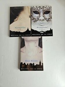 Blue Bloods Series Books by Melissa De La Cruz: Books #1 - 3 Paperback - Picture 1 of 4