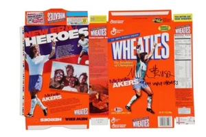 Michelle Akers Signed Wheaties Cereal Box Inscribed "USA" & "1999 World Champs" - Picture 1 of 2