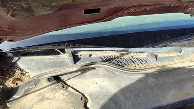 1996-1999 Buick Lesabre Passenger Right Windshield Wiper Arm Oem Blade Lever - Image 1 of 4