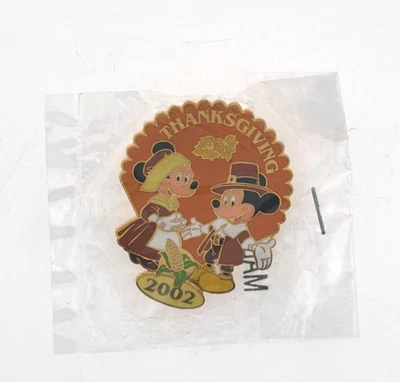 2002 Disneyland Cast Member Thanksgiving Pin Pilgrim Mickey & Minnie Holiday - Image 1 of 2