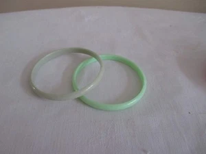 RETRO BANGLES - TWO COLOURED GREEN - Picture 1 of 1