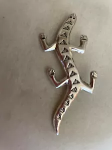 NAVAJO TROY LANER GECKO PIN/BROOCH STERLING SILVER - Picture 1 of 6