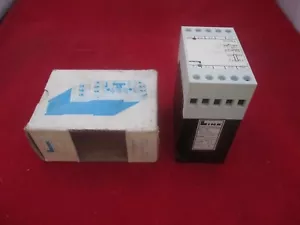 Link 8226 Safety Relay - Picture 1 of 1