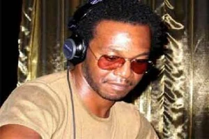 Stacey Pullen Live Techno Audio & Video DJ-Sets SPECIAL Compilation (1996-2023) - Picture 1 of 10