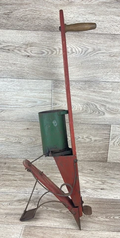 Vintage American Standard Planter Company No.31 Hand Corn Planter Cover
