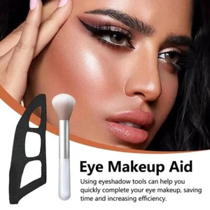 1xEyetour Eyeshadow Tool,Eyetour Your GlamBestie,Eyetour Eyeshadow Guide+Brushes - Picture 1 of 10