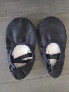 NWT Girl's Dance Ballet Slippers Shoes, Black Size 9 - Picture 1 of 2