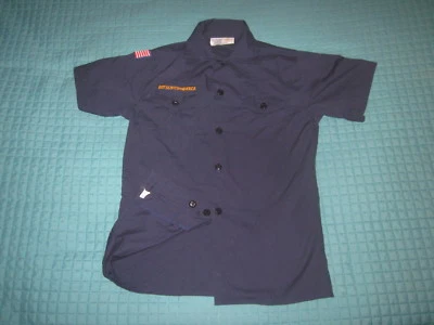 BSA Cub Scout Blue Uniform Shirt Size Youth MED SS 67%Cotton/33%Polyester  - Image 1 of 4