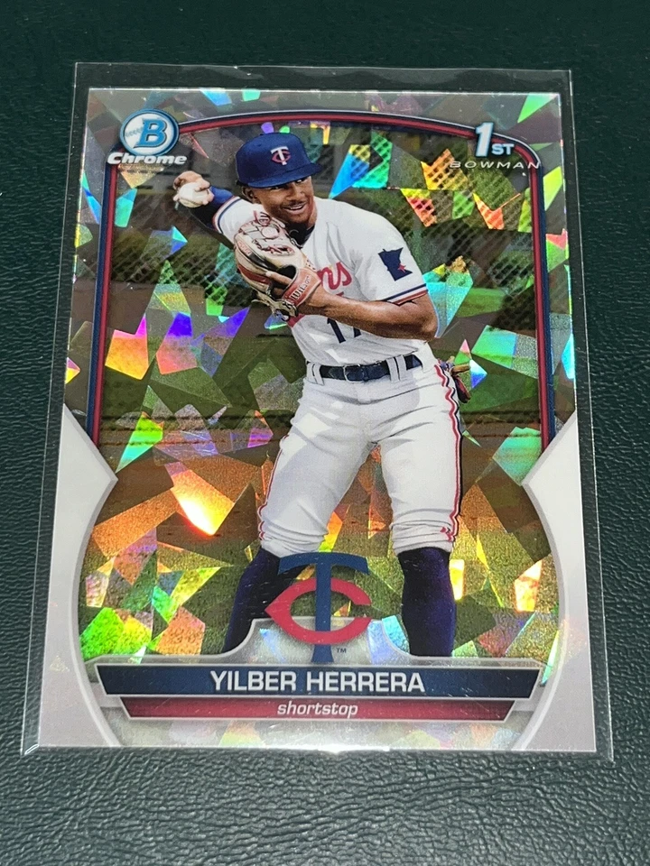2023 Bowman Chrome Yilber Herrera ATOMIC REFRACTOR - Image 1 of 1