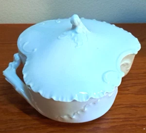ANTIQUE Haviland Limoges Marseille White Small Covered Serving Bowl 7" Dia. - Picture 1 of 11