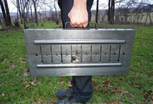 KLAPPGRILL*REISEGRILL*MANGAL*GRILL "TOURIST" 2 mm. für 10 Spieße von GELA24 - Bild 1 von 6