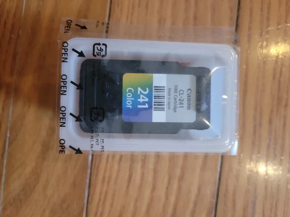 Cartucho de tinta de color Canon 5209B001 (CL-241) Foto 1 de 1