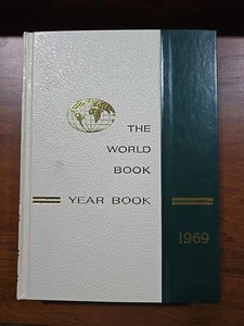 Vintage The World Book/Year Book 1969 Review of Events For 1968 Encyclopedia - Bild 1 von 10