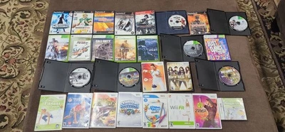 Lot of 28 PS2 Xbox 360 Wii DS Battlefield Call of Duty Halo South Park Tested - Image 1 of 3