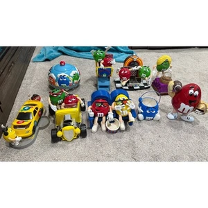 Vintage M&M Lot Of 12 Collectable Dispensors And Figures, cookie jar - Picture 1 of 24