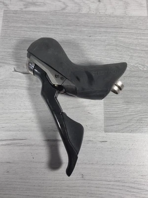 SHIMANO ULTEGRA ST-R8020 HYDRAULIC 11 SPEED LEFT HAND SHIFTER DOUBLE GEAR BIKE - Image 1 of 4