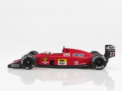 1:43 Tameo Ferrari F1 1989 N. Mansell No 27 Rennwagen Bausatz  - Bild 1 von 4