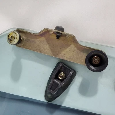 Mitsubishi 3000GT 1991 1999 OEM puerta delantera derecha vidrio Foto 1 de 4