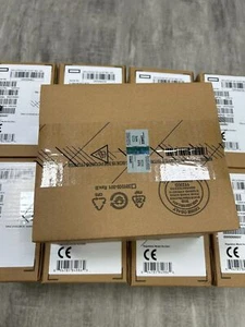 HPE P04693-B21 P05393-001 300GB SAS 12G 15K 3.5" LFF Server Hard Drive HDD - Afbeelding 1 van 5