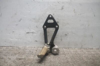 Kawasaki Ninja 600R 1989 clavija trasera derecha Foto 1 de 4