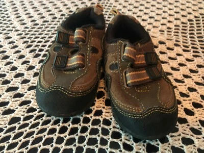 Zapatos de uso activo para niños pequeños Smart Step 5,5 suela de goma ancha gruesa doble correa Foto 1 de 4